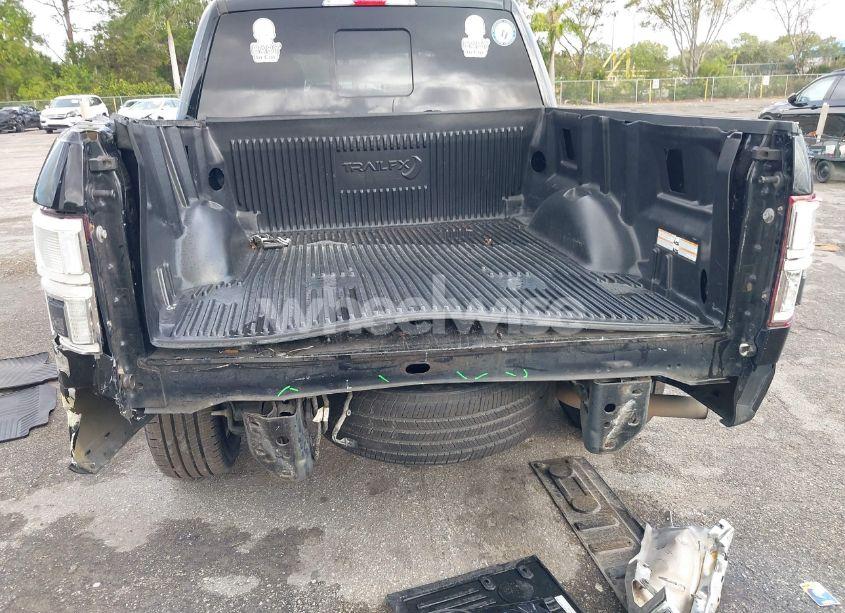 Photo 6 of 2020 Ford F-150 LARIAT (VIN 1FTEW1C56LKD50694)