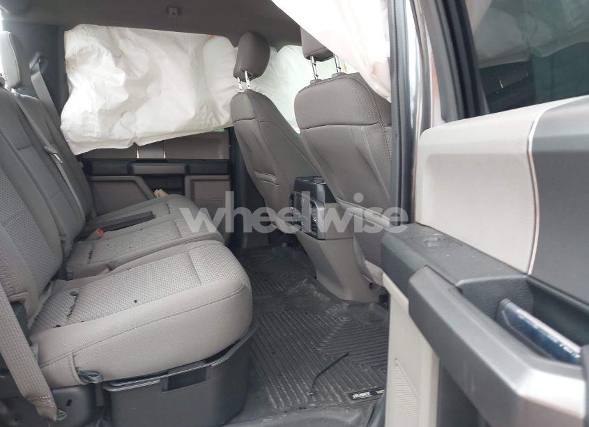 Photo 8 of 2020 Ford F-150 XLT (VIN 1FTEW1C56LKF37157)