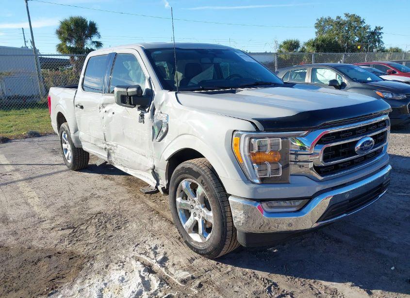 2023 Ford F-150 XLT (VIN 1FTEW1C56PKG10033) main photo