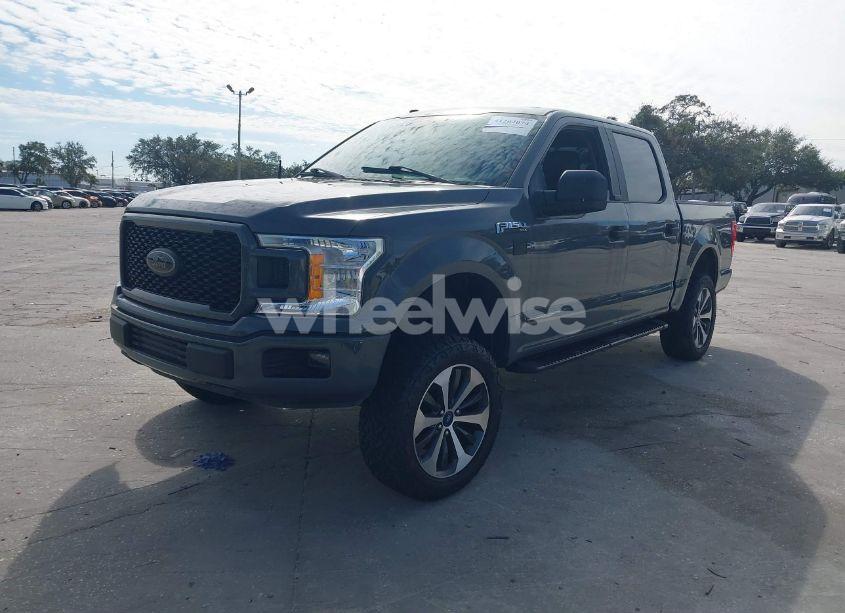 Photo 2 of 2018 Ford F-150 XL (VIN 1FTEW1C57JFE39289)