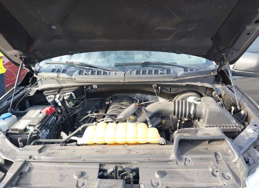 Photo 10 of 2019 Ford F-150 XLT (VIN 1FTEW1C57KFB18645)