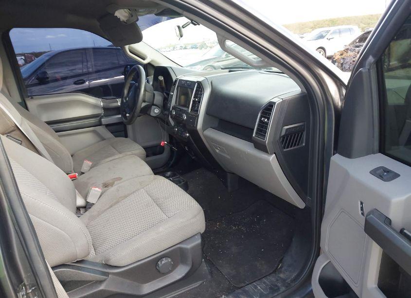 Photo 5 of 2019 Ford F-150 XLT (VIN 1FTEW1C57KFB18645)