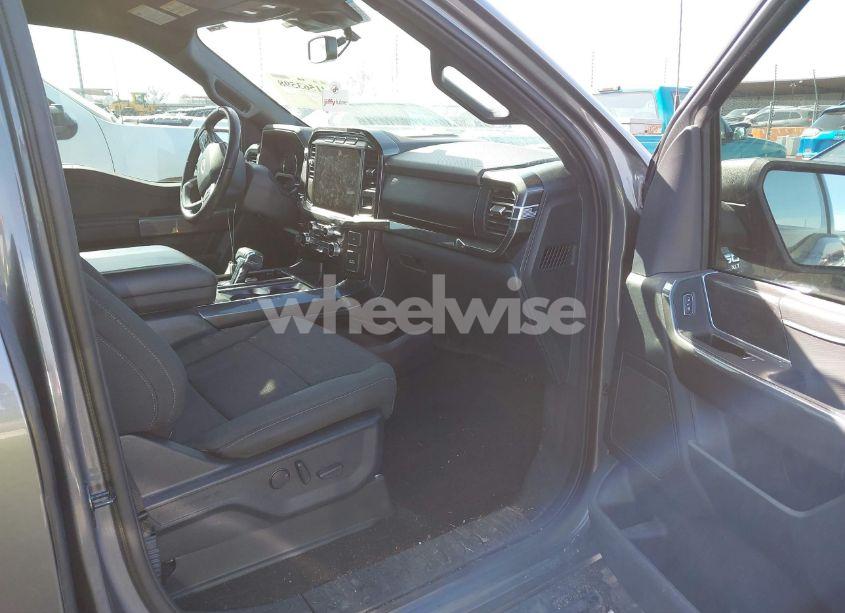Photo 5 of 2022 Ford F-150 XLT (VIN 1FTEW1C57NKE78526)