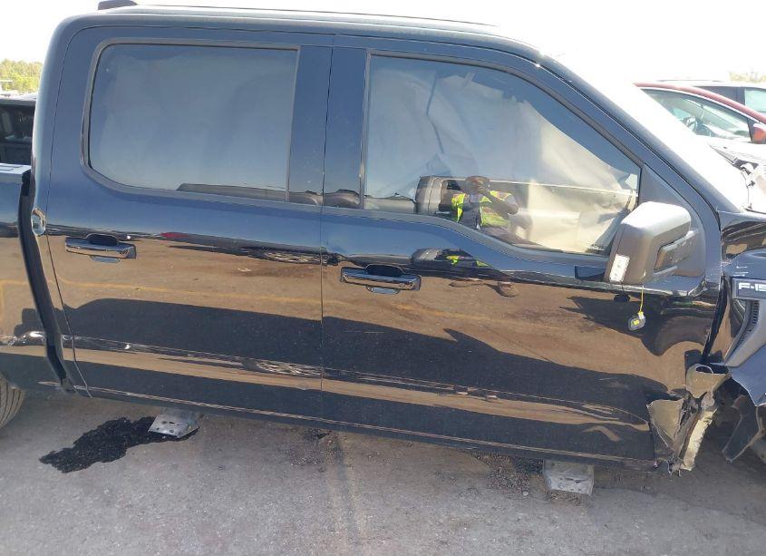 Photo 13 of 2022 Ford F-150 XLT (VIN 1FTEW1C57NKF22007)