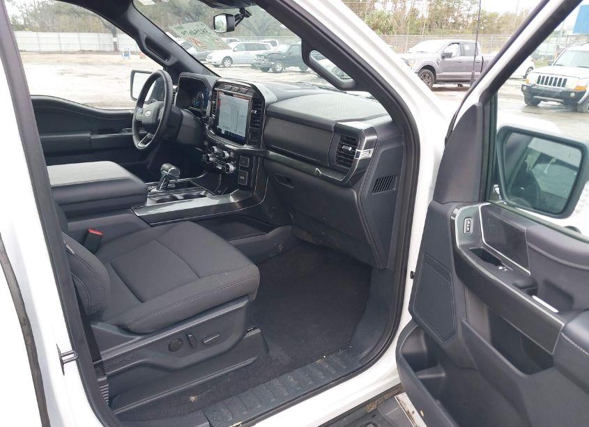 Photo 5 of 2023 Ford F-150 XLT (VIN 1FTEW1C57PFB73653)