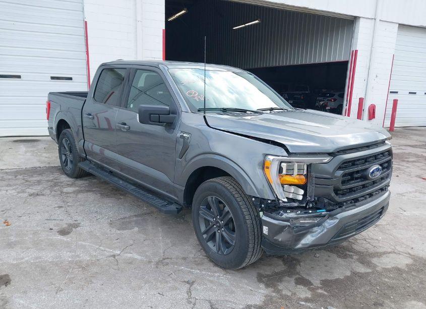 2023 Ford F-150 XLT (VIN 1FTEW1C57PFB83521) main photo