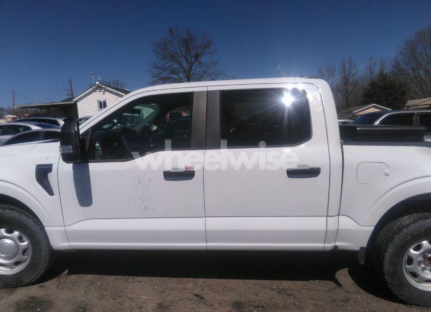 Photo 14 of 2023 Ford F-150 XL (VIN 1FTEW1C57PKE10438)