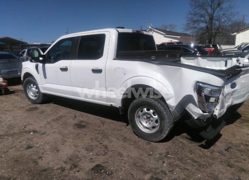 Photo 3 of 2023 Ford F-150 XL (VIN 1FTEW1C57PKE10438)