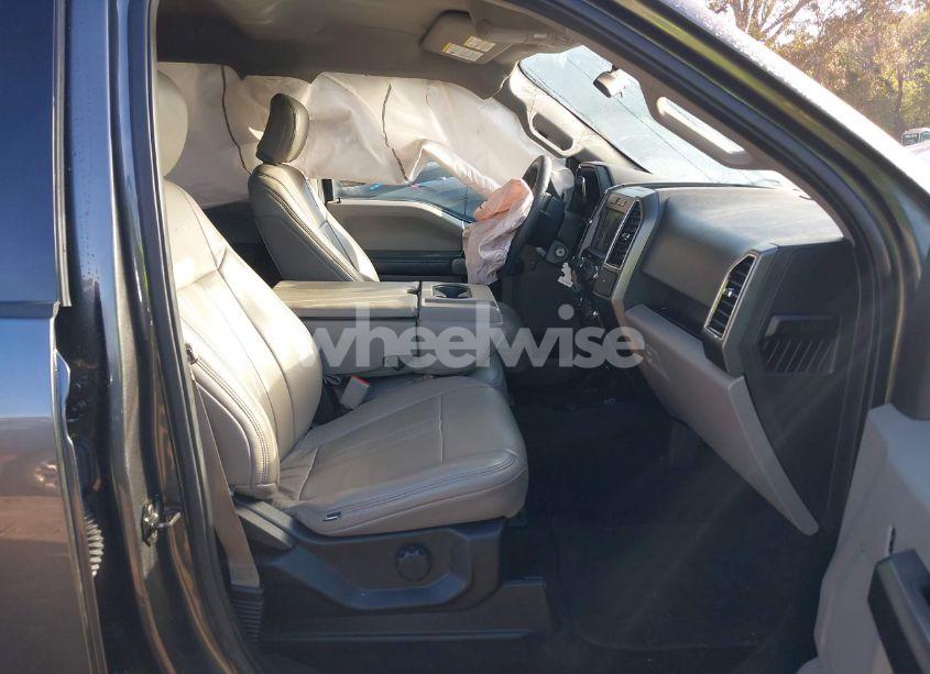 Photo 5 of 2018 Ford F-150 XLT (VIN 1FTEW1C58JFC47024)