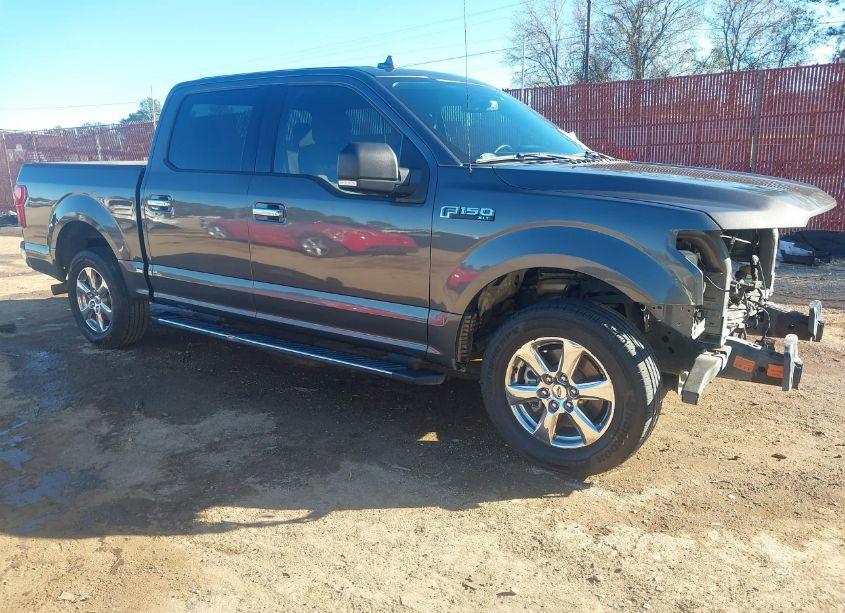 2018 Ford F-150 XLT (VIN 1FTEW1C58JKE57520) main photo