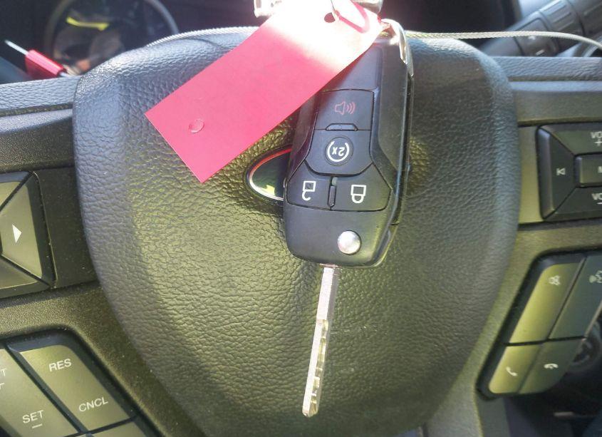 Photo 11 of 2018 Ford F-150 XLT (VIN 1FTEW1C58JKE57520)