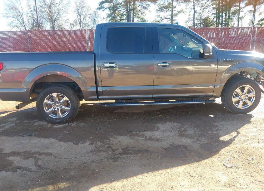 Photo 14 of 2018 Ford F-150 XLT (VIN 1FTEW1C58JKE57520)