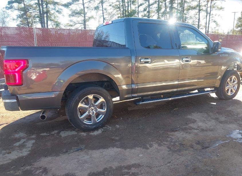 Photo 4 of 2018 Ford F-150 XLT (VIN 1FTEW1C58JKE57520)