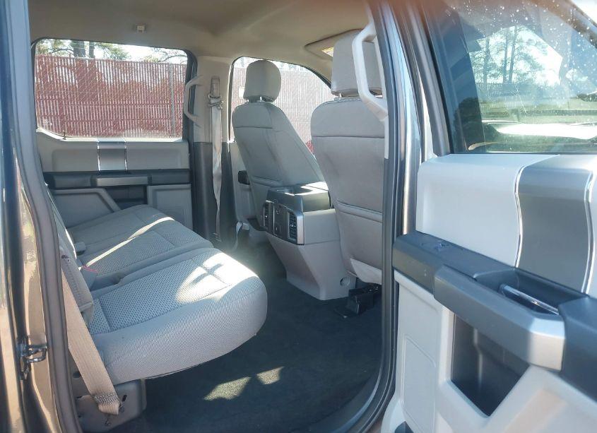 Photo 8 of 2018 Ford F-150 XLT (VIN 1FTEW1C58JKE57520)