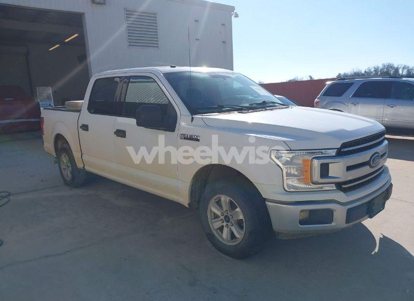 2018 Ford F-150 XLT (VIN 1FTEW1C59JKD37645) main photo