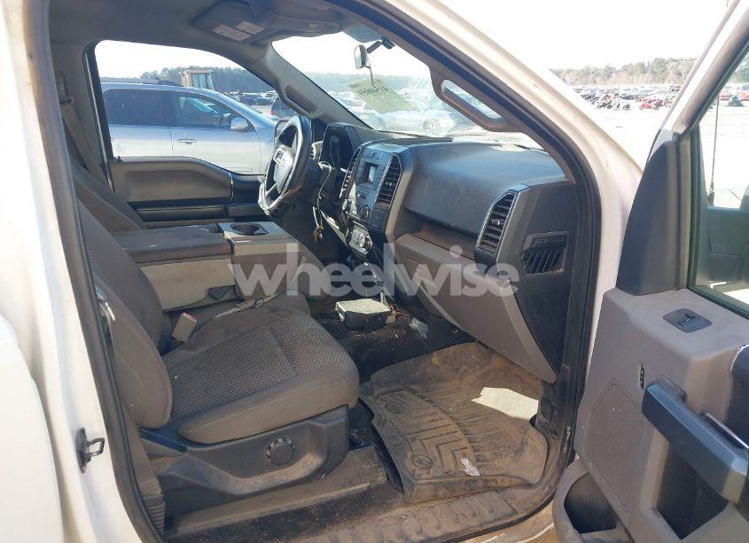 Photo 5 of 2018 Ford F-150 XLT (VIN 1FTEW1C59JKD37645)