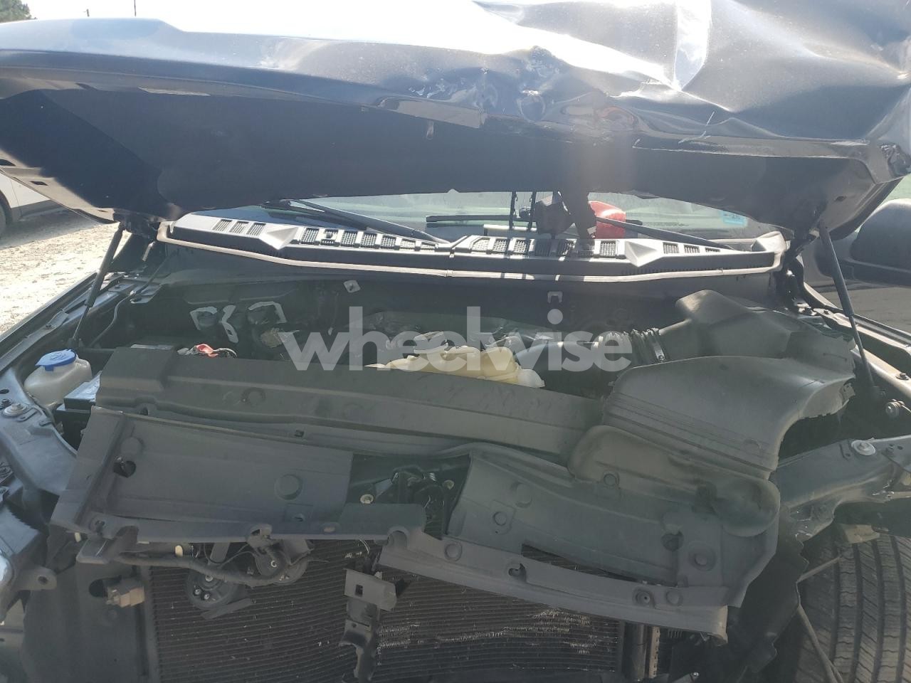 Photo 11 of 2019 FORD F150 SUPERCREW (VIN 1FTEW1C59KFB84260)