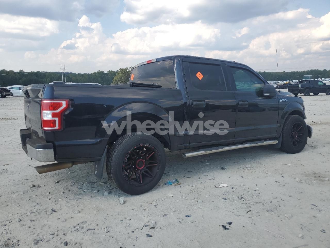 Photo 3 of 2019 FORD F150 SUPERCREW (VIN 1FTEW1C59KFB84260)