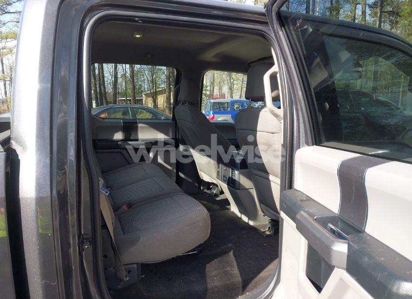 Photo 8 of 2018 Ford F-150 XLT (VIN 1FTEW1C5XJFA72582)