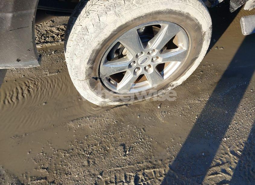 Photo 6 of 2018 Ford F-150 XLT (VIN 1FTEW1C5XJFD24752)