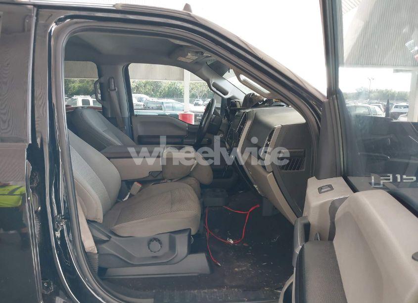 Photo 5 of 2019 Ford F-150 XLT (VIN 1FTEW1C5XKFA64922)