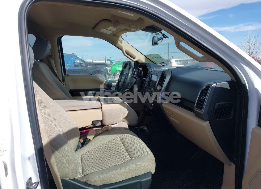 Photo 5 of 2019 Ford F-150 XLT (VIN 1FTEW1C5XKKD49563)