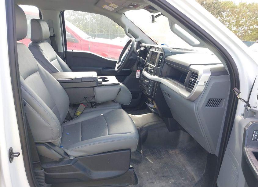 Photo 5 of 2022 Ford F-150 XL (VIN 1FTEW1C5XNKE91657)