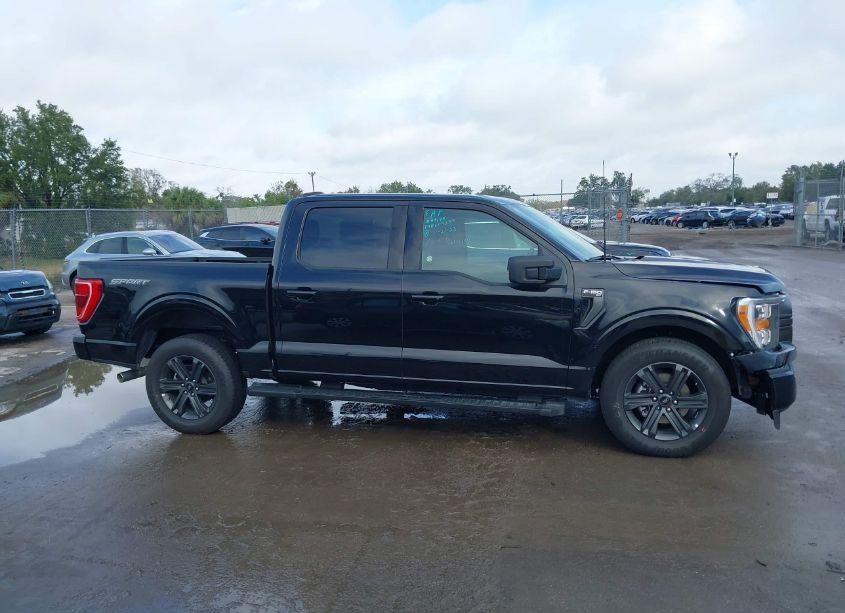Photo 13 of 2023 Ford F-150 XLT (VIN 1FTEW1C5XPFC09335)