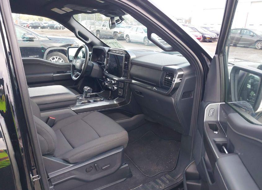 Photo 5 of 2023 Ford F-150 XLT (VIN 1FTEW1C5XPFC09335)