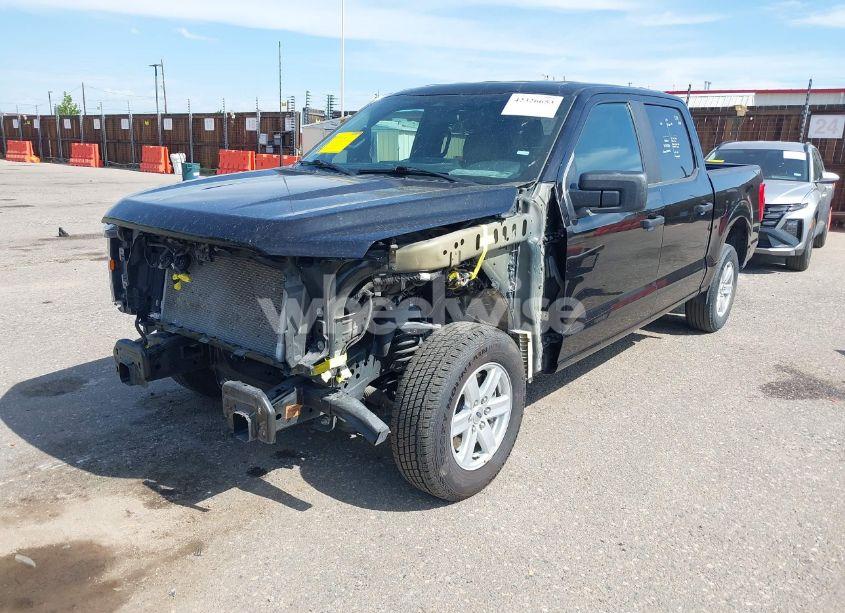 Photo 2 of 2023 Ford F-150 XLT (VIN 1FTEW1C5XPKE76742)