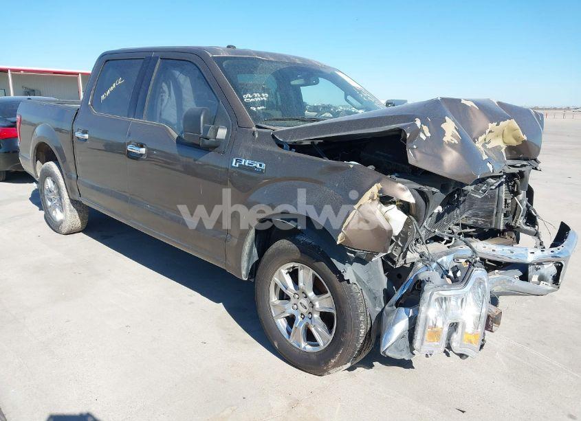 2016 Ford F-150 XLT (VIN 1FTEW1C80GKD29131) main photo