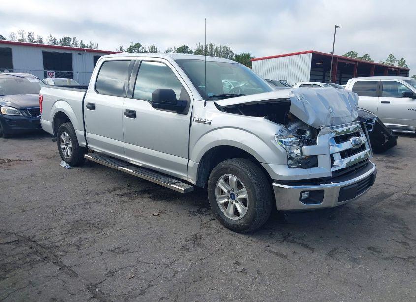 2016 Ford F-150 XLT (VIN 1FTEW1C81GKF76335) main photo