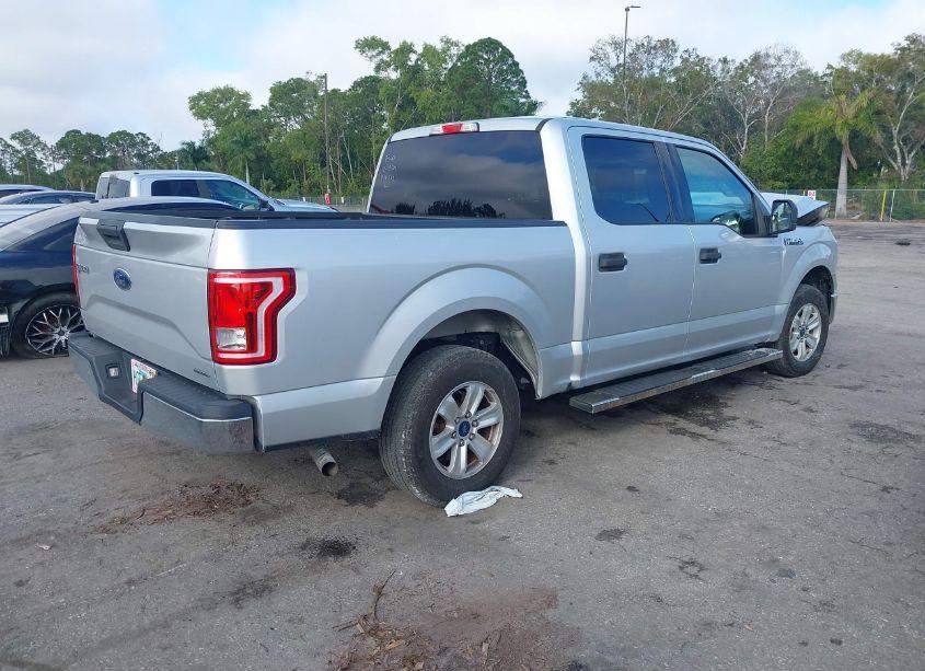 Photo 4 of 2016 Ford F-150 XLT (VIN 1FTEW1C81GKF76335)