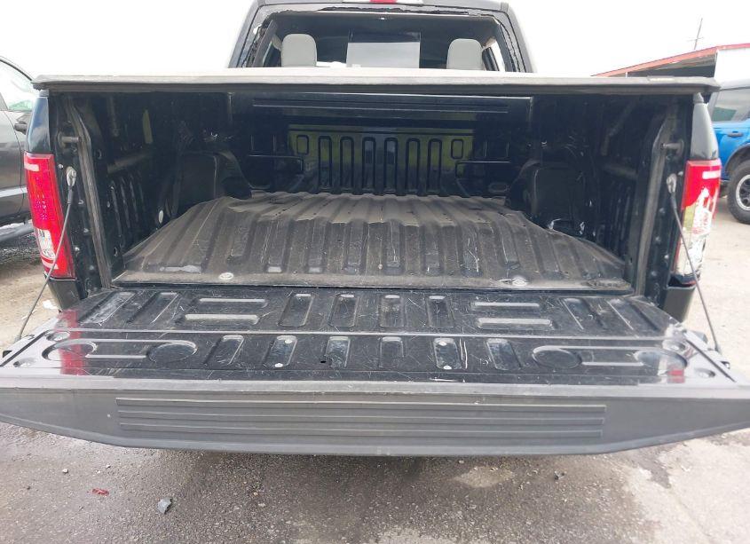 Photo 8 of 2017 Ford F-150 XL (VIN 1FTEW1C81HFA41354)