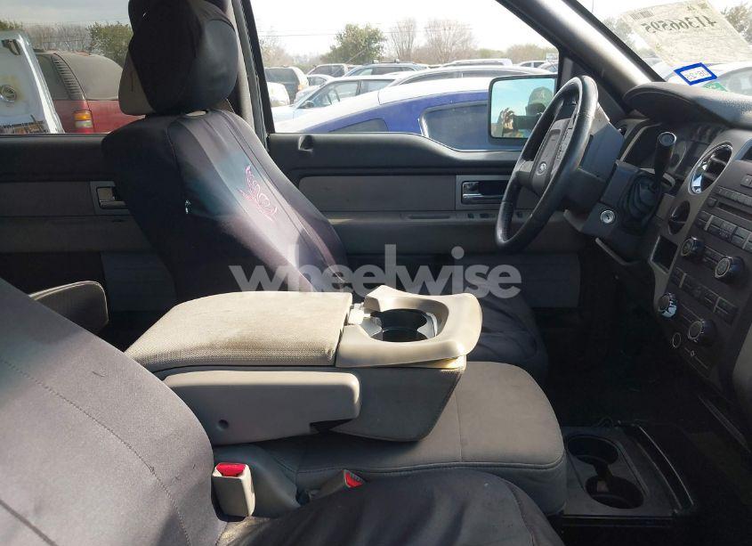 Photo 5 of 2010 Ford F-150 XLT (VIN 1FTEW1C82AFA36718)