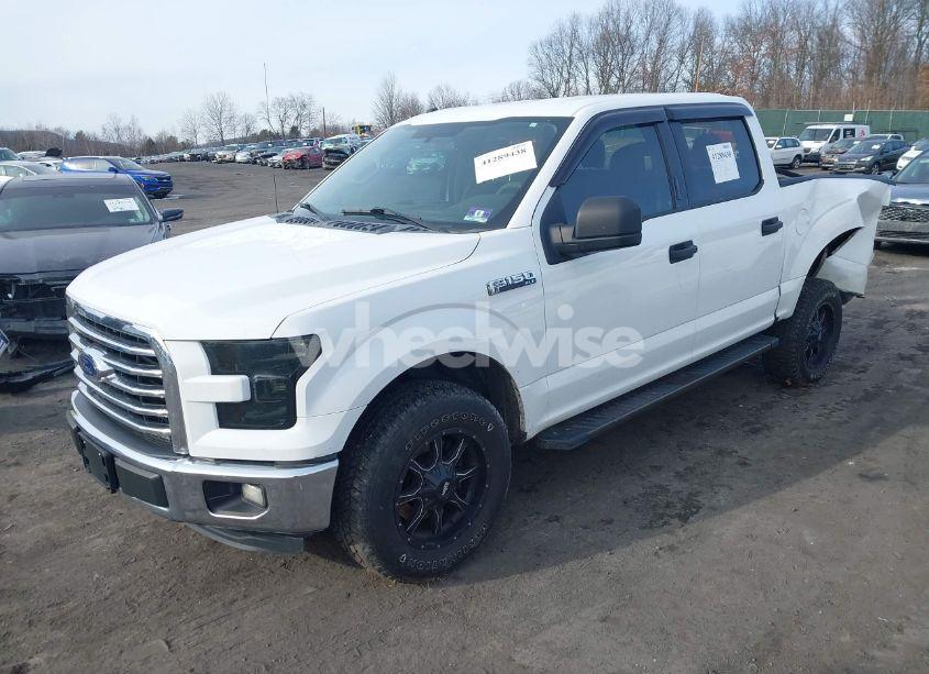 Photo 2 of 2016 Ford F-150 XLT (VIN 1FTEW1C82GFB55572)