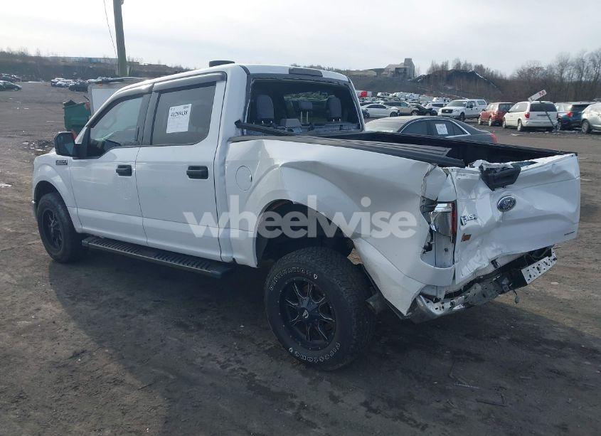 Photo 3 of 2016 Ford F-150 XLT (VIN 1FTEW1C82GFB55572)