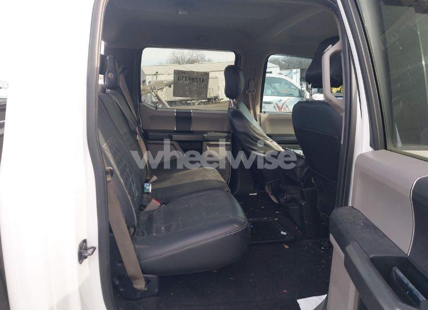 Photo 8 of 2016 Ford F-150 XLT (VIN 1FTEW1C82GFB55572)