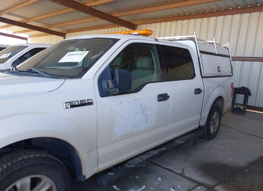 Photo 13 of 2016 Ford F-150 XLT (VIN 1FTEW1C82GKD42351)