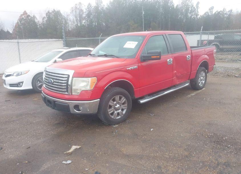 Photo 2 of 2010 Ford F-150 XLT (VIN 1FTEW1C83AKE57046)