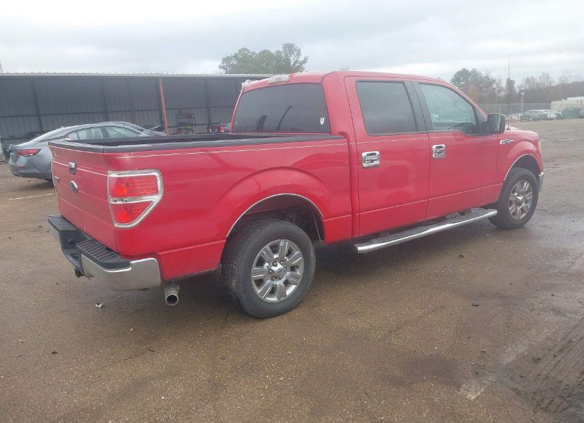 Photo 4 of 2010 Ford F-150 XLT (VIN 1FTEW1C83AKE57046)