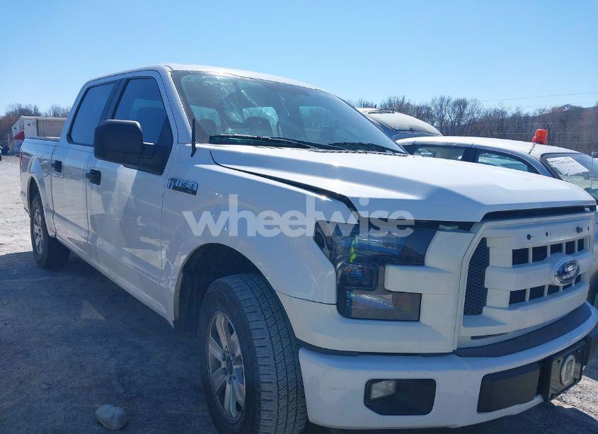 2015 Ford F-150 XL (VIN 1FTEW1C84FFA95311) main photo