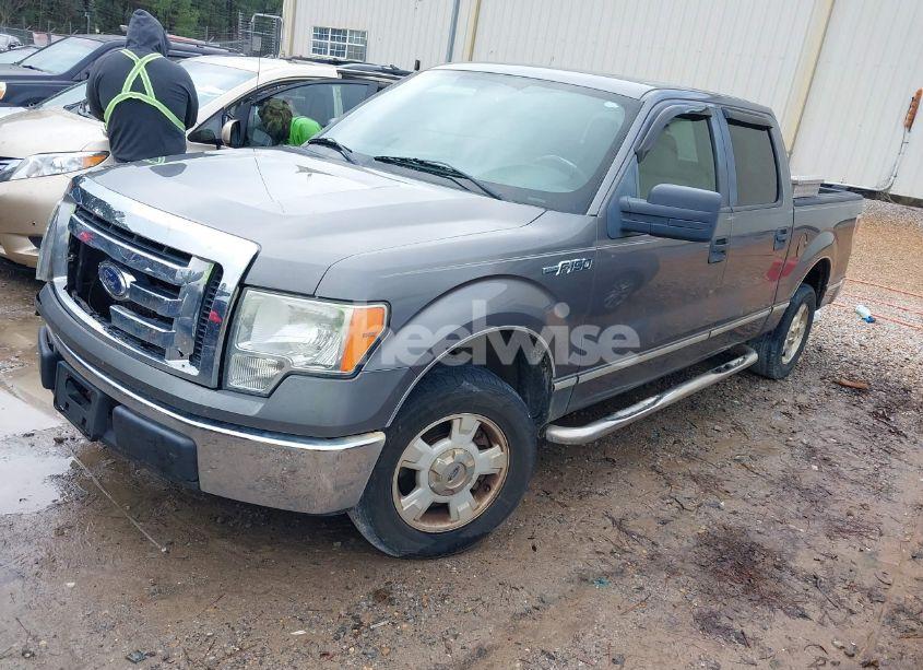 Photo 2 of 2010 Ford F-150 (VIN 1FTEW1C85AFA20710)