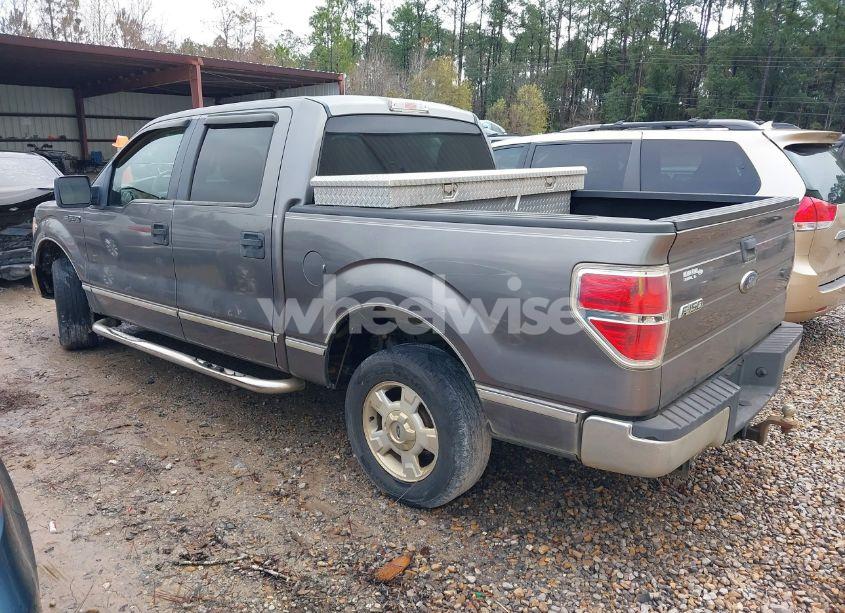 Photo 3 of 2010 Ford F-150 (VIN 1FTEW1C85AFA20710)