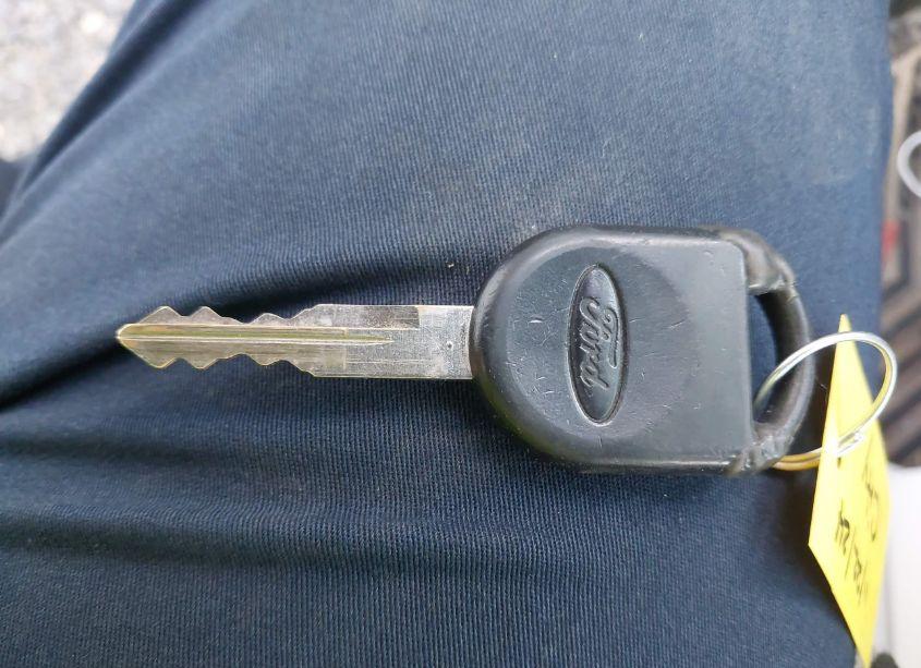 Photo 11 of 2010 Ford F-150 XLT (VIN 1FTEW1C85AFD61637)