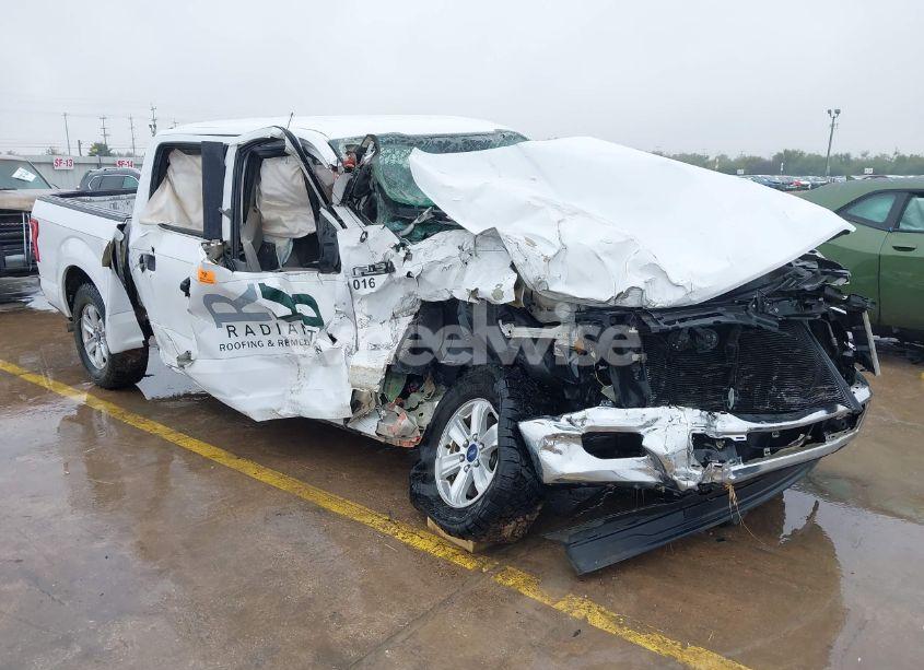 2017 Ford F-150 XLT (VIN 1FTEW1C85HKD31538) main photo