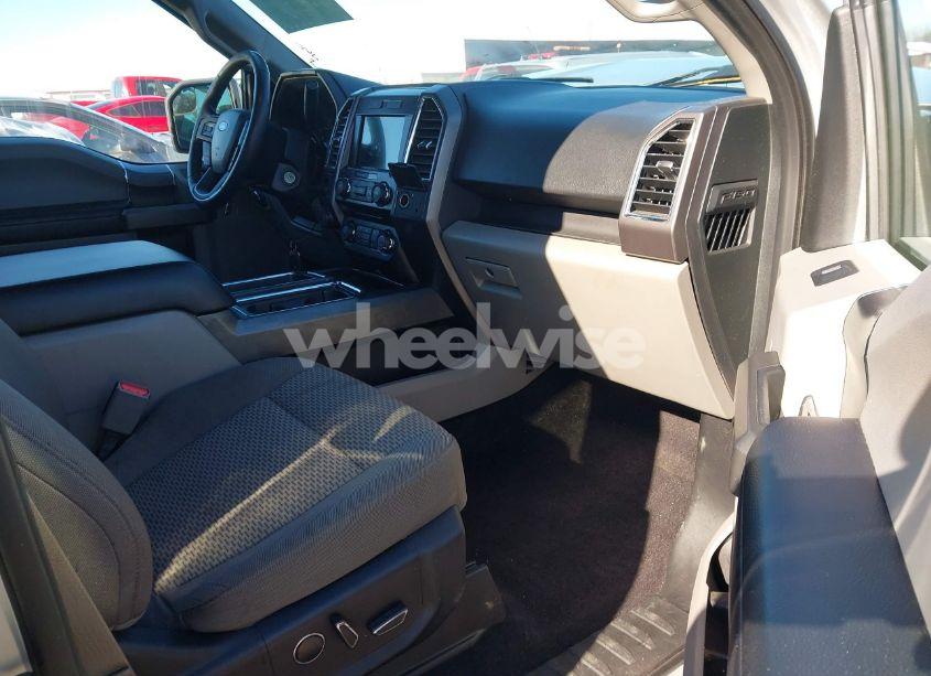 Photo 5 of 2016 Ford F-150 XLT (VIN 1FTEW1C86GFA89642)