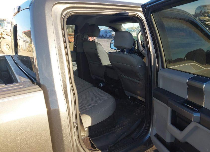 Photo 8 of 2016 Ford F-150 XLT (VIN 1FTEW1C86GKE09016)