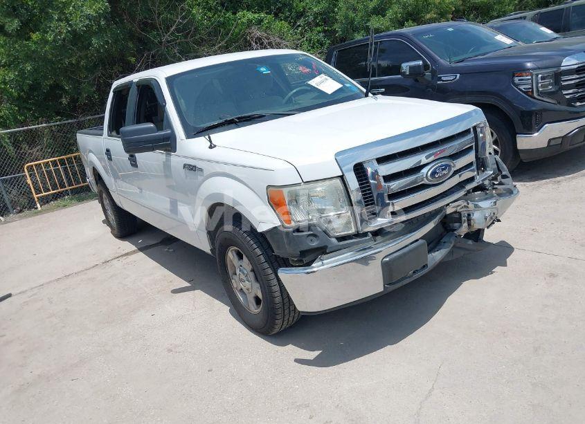 2010 Ford F-150 FX2 SPORT/XL/XLT (VIN 1FTEW1C87AKA26600) main photo
