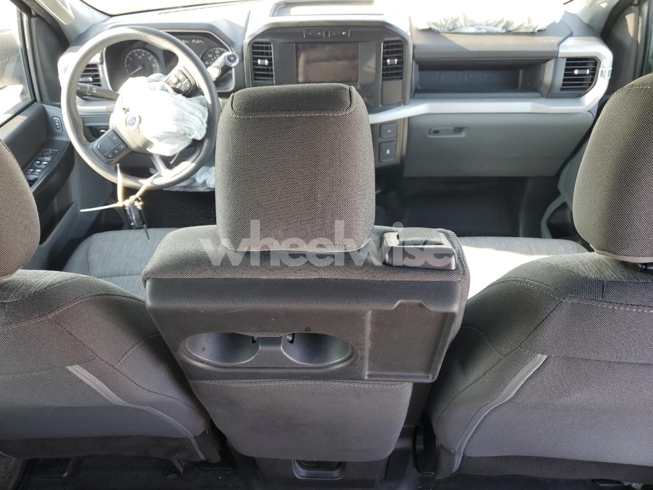 Photo 8 of 2022 FORD F150 SUPERCREW (VIN 1FTEW1C87NFB31135)